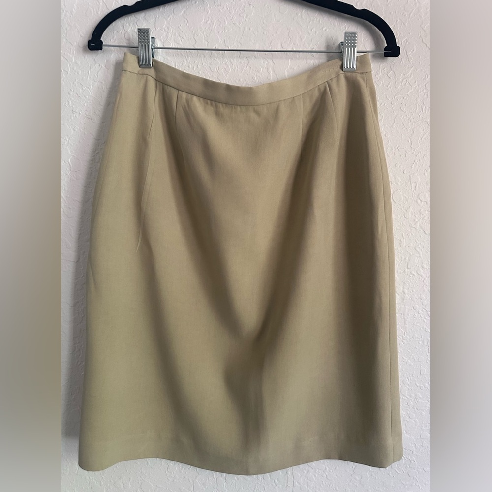 Due per Due Collection 100% Silk Khaki Skirt Size 8